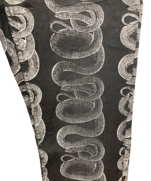 Hysteric Glamour（ヒステリックグラマー）Hysteric Glamour (ヒステリックグラマー) SNAKE LOOP スキニーデニムパンツ ブラック サイズ:Ｗ28の古着・服飾アイテム
