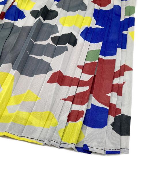 PLEATS PLEASE（プリーツプリーズ）PLEATS PLEASE (プリーツプリーズ) フラワープリーツワンピース マルチカラー サイズ:3の古着・服飾アイテム