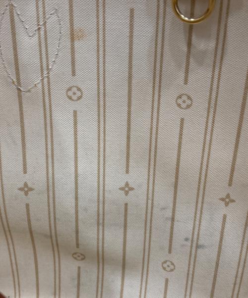 LOUIS VUITTON（ルイ ヴィトン）LOUIS VUITTON (ルイ ヴィトン) ダミエ・アズール　　ネヴァーフルPM ホワイトの古着・服飾アイテム