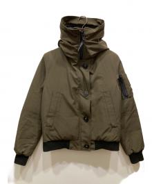 CANADA GOOSE（カナダグース）の古着「LABRADOR BOMBER」｜カーキ