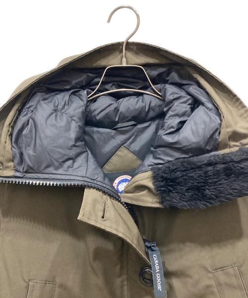 CANADA GOOSE（カナダグース）CANADA GOOSE (カナダグース) LABRADOR BOMBER カーキ サイズ:Mの古着・服飾アイテム
