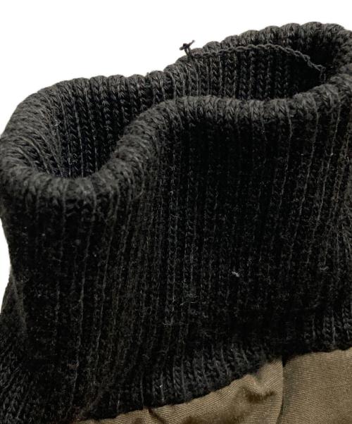 CANADA GOOSE（カナダグース）CANADA GOOSE (カナダグース) LABRADOR BOMBER カーキ サイズ:Mの古着・服飾アイテム