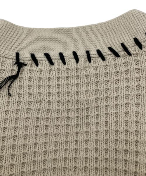 MAISON SPECIAL（メゾンスペシャル）MAISON SPECIAL (メゾンスペシャル) 鬼ワッフルクレイジーステッチプライムオーバーVネックカーディガン ベージュ サイズ:2の古着・服飾アイテム