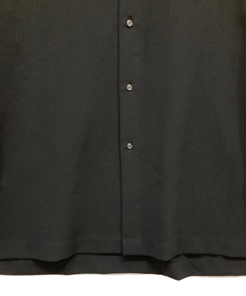 Lui's（ルイス）Lui's (ルイス) サイドスリットビッグシルエットシャツコート ブラック サイズ:freeの古着・服飾アイテム