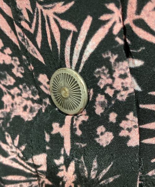 DIESEL（ディーゼル）DIESEL (ディーゼル) レーヨンシャツワンピース ブラック×ピンク サイズ:SIZE XXSの古着・服飾アイテム