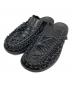 KEEN（キーン）の古着「UNEEK PREMIUM LEATHER SLIDE」｜ブラック