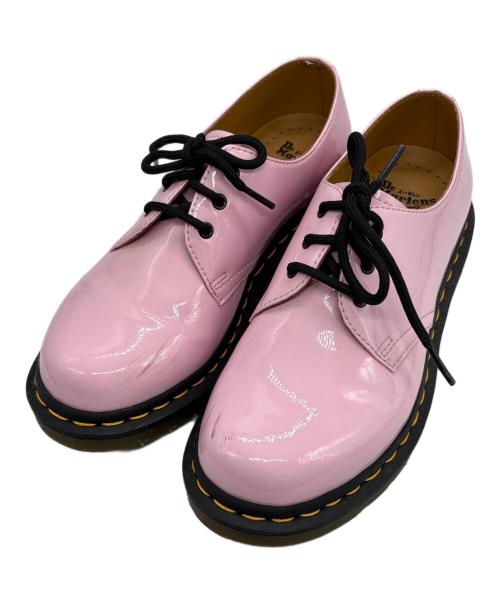 Dr.Martens（ドクターマーチン）Dr.Martens (ドクターマーチン) 3ホールパテントレザーシューズ ピンク サイズ:24の古着・服飾アイテム