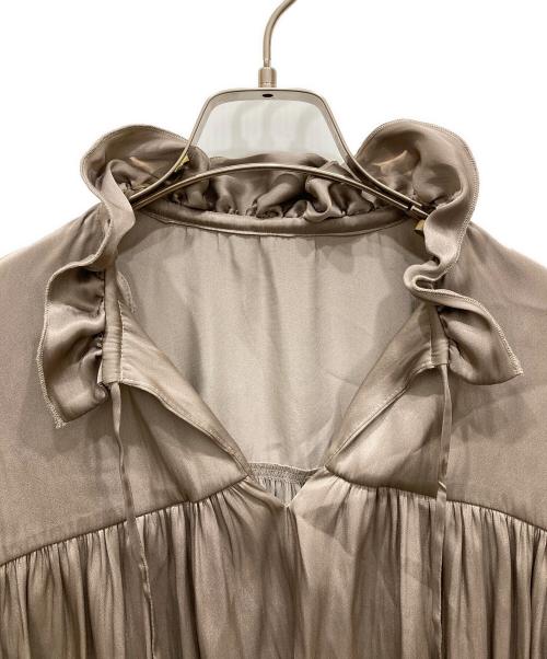 anuans（アニュアンス）anuans (アニュアンス) ネックフリルギャザーブラウス ベージュ サイズ:SIZE Freeの古着・服飾アイテム