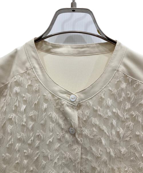 chignon（シニヨン）chignon (シニヨン) カットジャガードブラウス ホワイト サイズ:SIZE Freeの古着・服飾アイテム