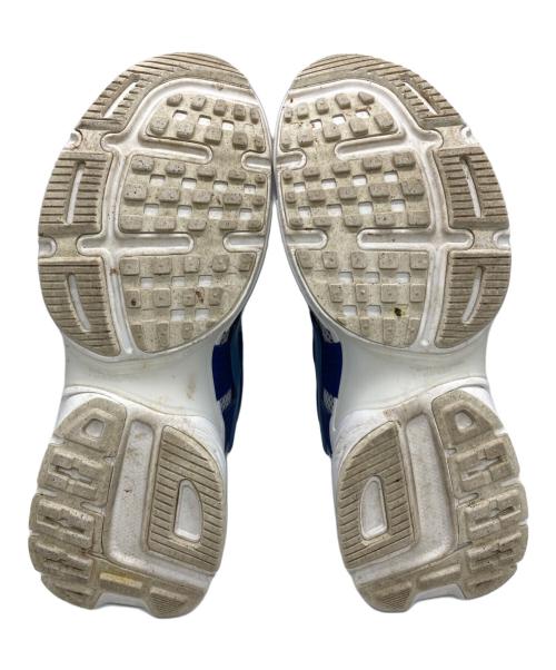 NIKE（ナイキ）NIKE (ナイキ) WMNS V2K RUN UNLOCKED グレー サイズ:SIZE 26.5cmの古着・服飾アイテム