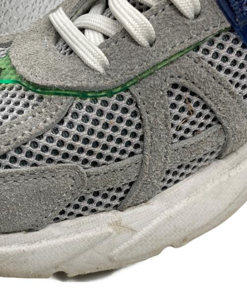 NIKE（ナイキ）NIKE (ナイキ) WMNS V2K RUN UNLOCKED グレー サイズ:SIZE 26.5cmの古着・服飾アイテム