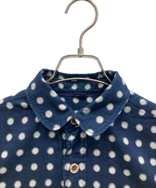 45R（フォーティファイブ・アール）45R (フォーティファイブ・アール) ドットプリントの908丸衿プルシャツ ネイビー サイズ:SIZE 2の古着・服飾アイテム