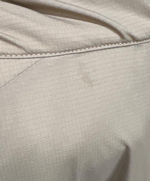 ARC'TERYX（アークテリクス）ARC'TERYX (アークテリクス) Atom Hoody ベージュ サイズ:Sの古着・服飾アイテム