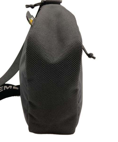 SUPREME（シュプリーム）Supreme (シュプリーム) FW22 SHOULDER BAG ブラックの古着・服飾アイテム