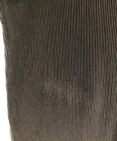 PLEATS PLEASE（プリーツプリーズ）PLEATS PLEASE (プリーツプリーズ) プリーツカットソー ブラウン サイズ:-の古着・服飾アイテム