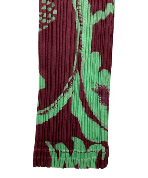 PLEATS PLEASE（プリーツプリーズ）PLEATS PLEASE (プリーツプリーズ) 総柄プリーツカットソー ボルドー×グリーン サイズ:-の古着・服飾アイテム