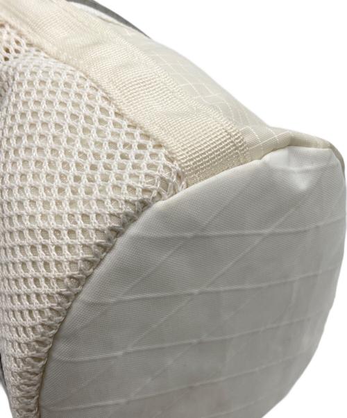 SUPREME（シュプリーム）SUPREME (シュプリーム) Small Cinch Pouch ホワイトの古着・服飾アイテム