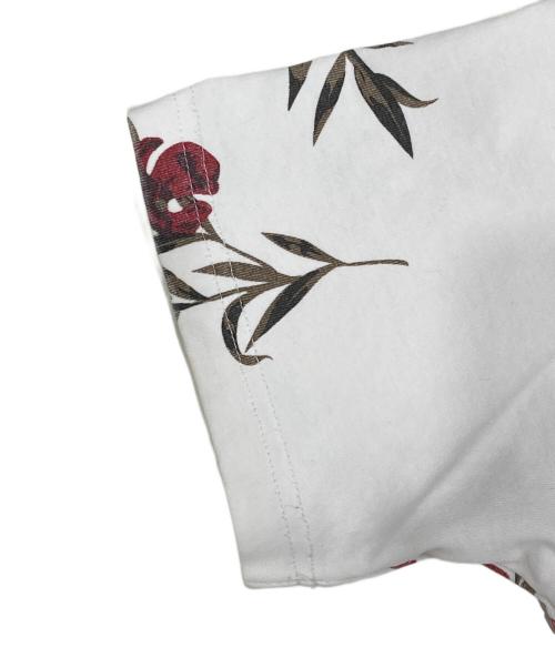 KITH（キス）KITH (キス) Summer Floral Short-Sleeve Tee ホワイト サイズ:SIZE XSの古着・服飾アイテム