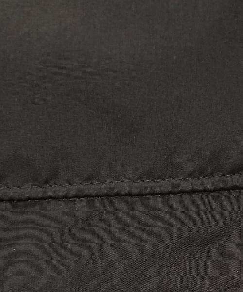 BURBERRY GOLF（バーバリーゴルフ）BURBERRY GOLF (バーバリーゴルフ) フーデッドジャケット ベージュ×ブラック サイズ:LLの古着・服飾アイテム