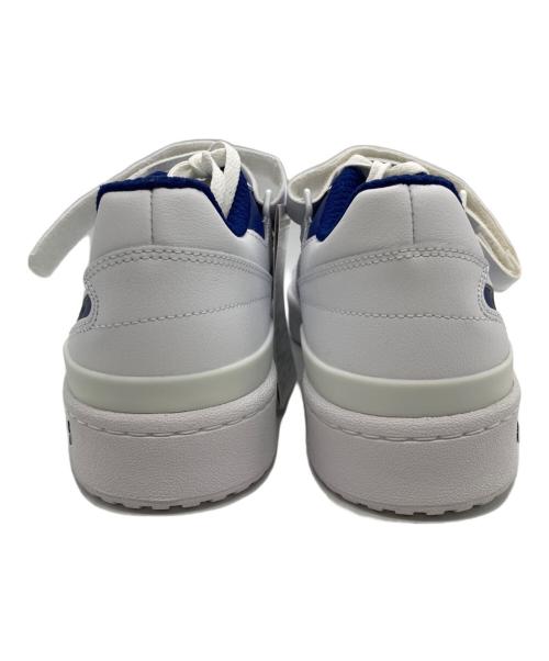 adidas（アディダス）adidas (アディダス) Forum Low White Victory Blue ホワイト サイズ:28 未使用品の古着・服飾アイテム