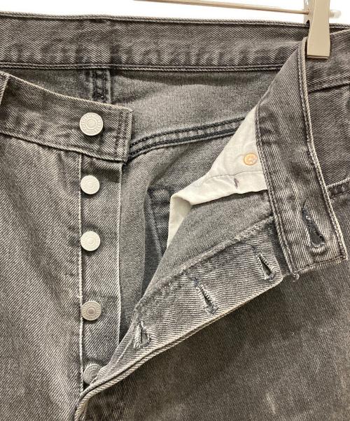 LEVI'S（リーバイス）LEVI'S (リーバイス) 501ストレートデニムパンツ ブラック サイズ:83.5cm (W33)の古着・服飾アイテム