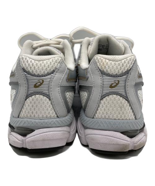 asics（アシックス）asics (アシックス) GEL-NYC 2055 ホワイト×ベージュ サイズ:27の古着・服飾アイテム