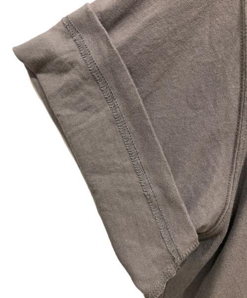 BlackEyePatch（ブラックアイパッチ）BlackEyePatch (ブラックアイパッチ) DANGER HOT LABEL TEE グレー サイズ:XLの古着・服飾アイテム