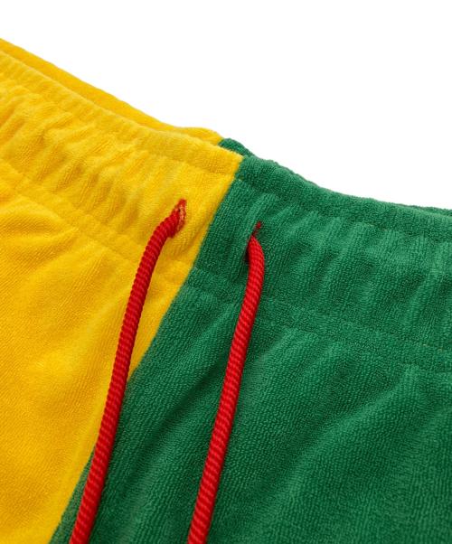 NIKE（ナイキ）NIKE (ナイキ) SPORT DNA SHORT グリーン×イエロー サイズ:SIZE 3XL 未使用品の古着・服飾アイテム