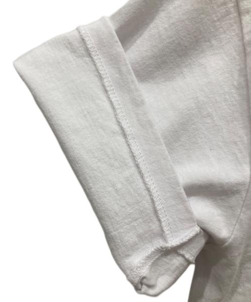 A BATHING APE（アベイシングエイプ）A BATHING APE (ア ベイシング エイプ) シャークプリントＴシャツ ホワイト サイズ:Mの古着・服飾アイテム