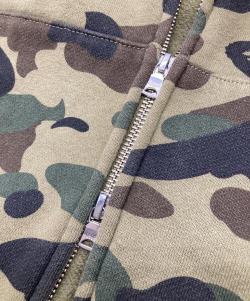 A BATHING APE（アベイシングエイプ）A BATHING APE (ア ベイシング エイプ) ジップパーカー カーキ サイズ:2XLの古着・服飾アイテム