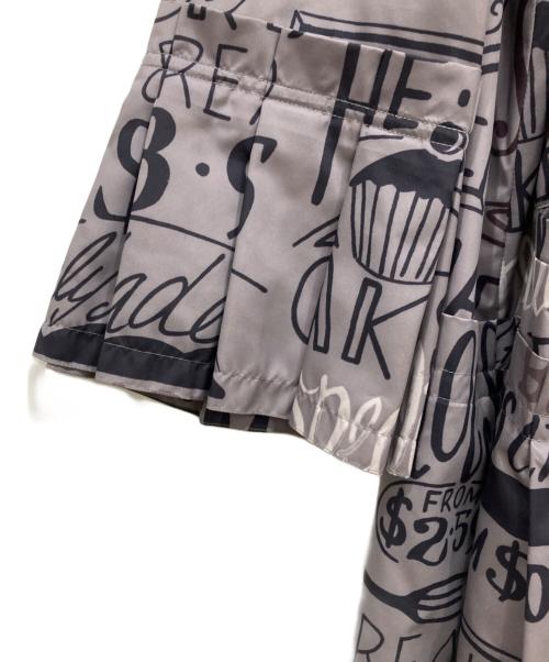 TOKUKO1erVOL（トクコプルミエヴォル）TOKUKO1erVOL (トクコプルミエヴォル) 総柄コート グレー サイズ:SIZE9の古着・服飾アイテム