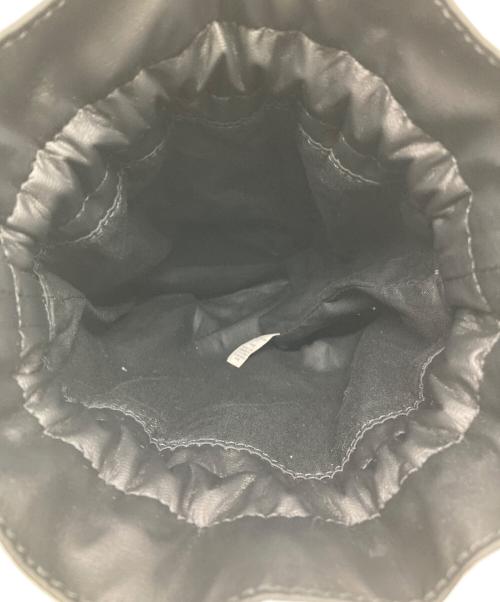 beautiful people（ビューティフルピープル）beautiful people (ビューティフルピープル) STUDIOUS (ステュディオス) 2Way Leather Drawstring Shoulder Bag ブラックの古着・服飾アイテム