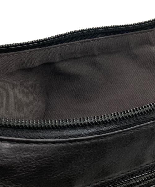 russet（ラシット）russet (ラシット) ソフトレザーラウンドショルダーバッグ ブラックの古着・服飾アイテム