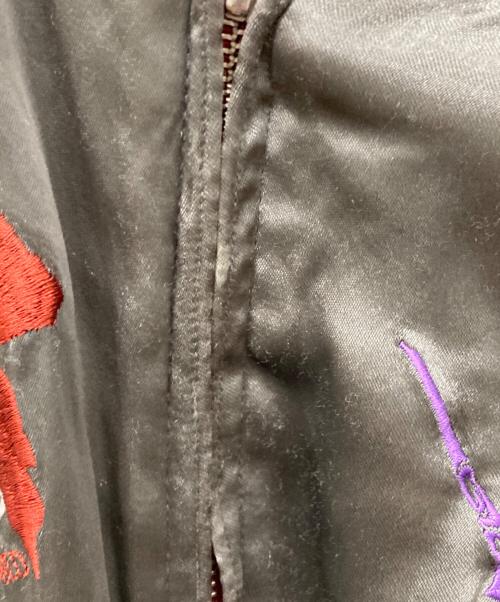 錦（ニシキ）錦 (ニシキ) EVANGELION (エヴァンゲリオン) 雅結 (ミヤビムスビ) リバーシブルジャケット ブラック×グレー サイズ: Lの古着・服飾アイテム