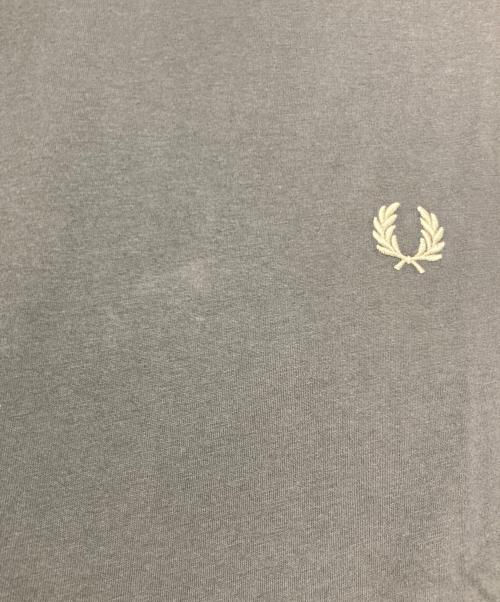 FRED PERRY（フレッドペリー）FRED PERRY (フレッドペリー) Twin Tipped T-Shirt グレー サイズ:SIZE Sの古着・服飾アイテム