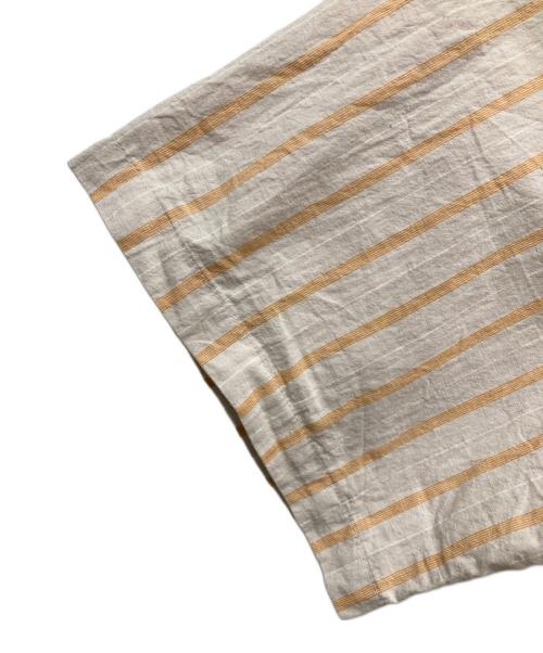 Pilgrim Surf+Supply（ピルグリム サーフサプライ）PILGRIM SURF+SUPPLY (ピルグリム サーフサプライ) 25SS Johnny Stripe Short Sleeve Shirt ベージュ サイズ:Lの古着・服飾アイテム