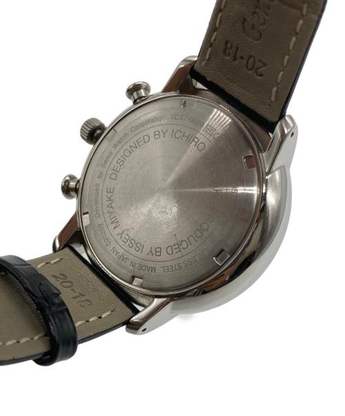 ISSEY MIYAKE（イッセイミヤケ）ISSEY MIYAKE (イッセイミヤケ) クロノグラフ ブラックの古着・服飾アイテム