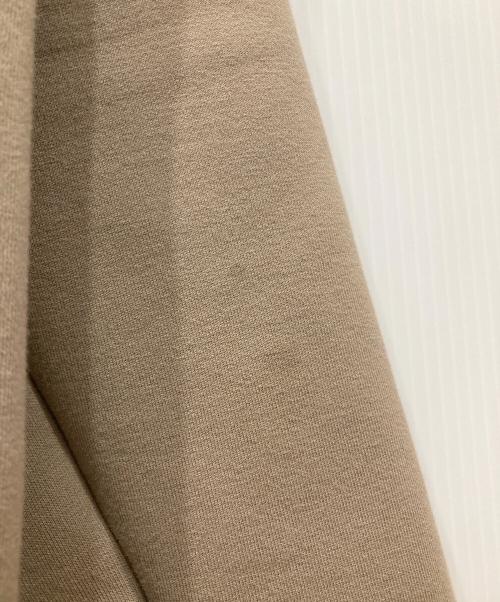 F.C.R.B.（エフシーレアルブリストル）F.C.R.B. (エフシーレアルブリストル) VENTILATION HOODIE ベージュ サイズ:SIZE XLの古着・服飾アイテム