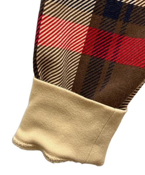 A BATHING APE（アベイシングエイプ）A BATHING APE (ア ベイシング エイプ) クルーネックスウェット ベージュ×レッド サイズ:Ⅼの古着・服飾アイテム