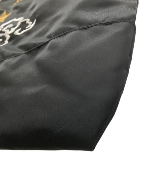 AVIREX（アヴィレックス）AVIREX (アヴィレックス) 刺繍トートバッグ ブラック 未使用品の古着・服飾アイテム