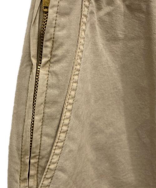 GRAMICCI（グラミチ）GRAMICCI (グラミチ) ピグメントダイパンツ ベージュ サイズ:Mの古着・服飾アイテム