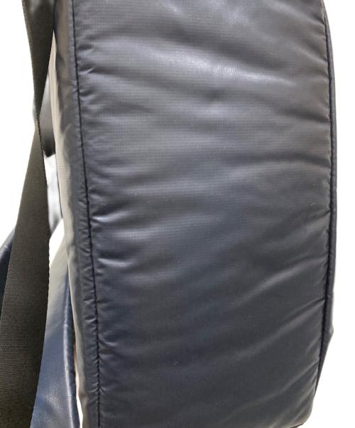 CAMPER（カンペール）CAMPER (カンペール) LEI リュック ネイビーの古着・服飾アイテム