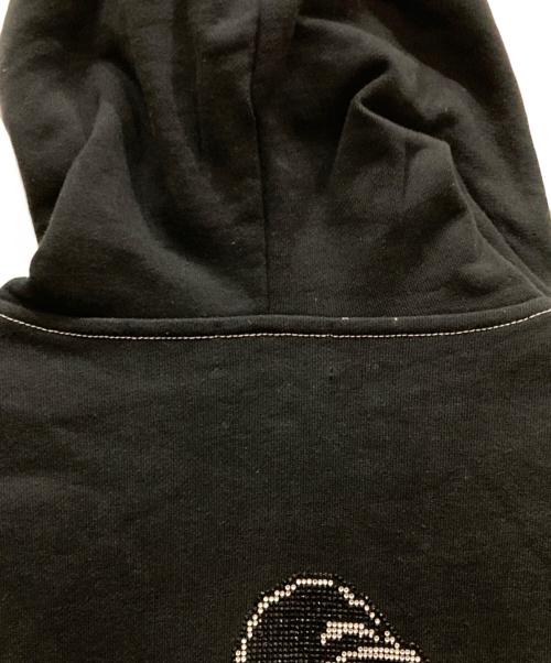X-LARGE（エクストララージ）X-LARGE (エクストララージ) RHINESTONE OG ZIP HOODED SWEATSHIRT ブラック サイズ:Ｍの古着・服飾アイテム