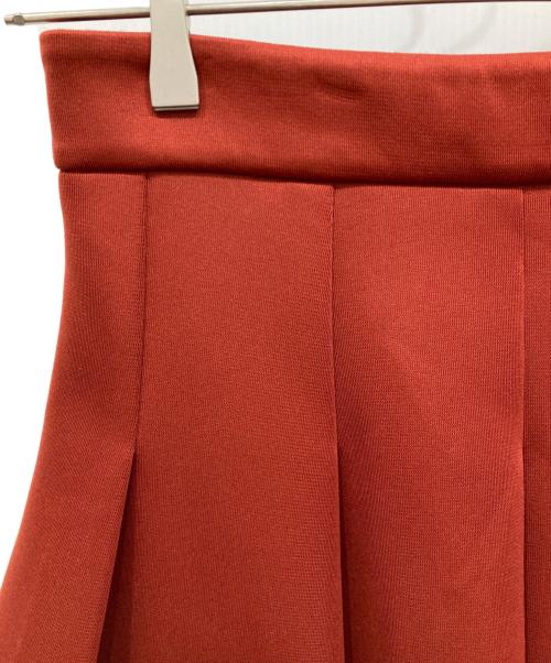 ebure（エブール）EBURE (エブール) ボンディングフレアスカート レッド サイズ:36の古着・服飾アイテム