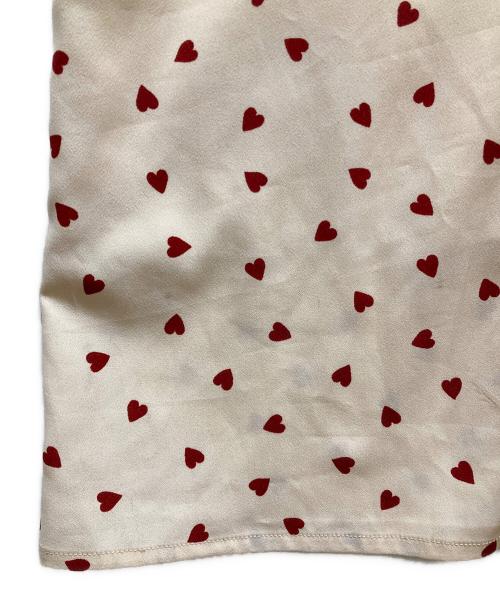 Snidel（スナイデル）Snidel (スナイデル) ハートプリントワンピース ベージュ サイズ:SIZE 2の古着・服飾アイテム