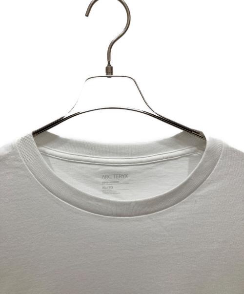ARC'TERYX（アークテリクス）ARC'TERYX (アークテリクス) Kragg Cotton Logo SS ホワイト サイズ:XLの古着・服飾アイテム