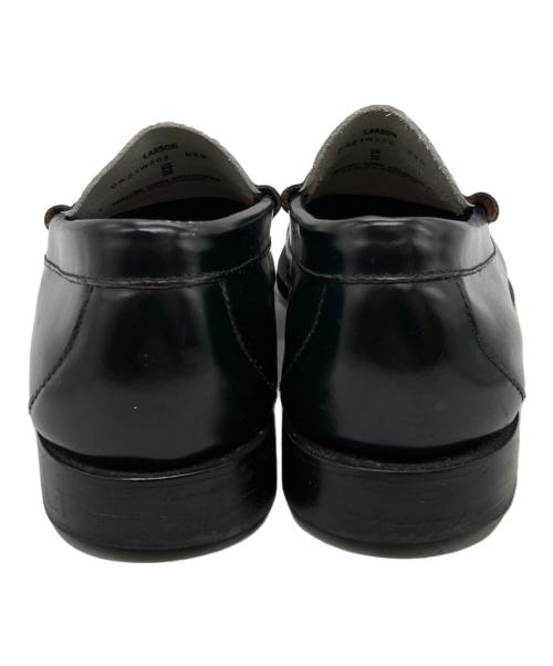 G.H.BASS（ジーエイチバス）G.H.BASS (ジーエイチバス) LARSON WEEJUNS ブラック×ホワイト サイズ:85Dの古着・服飾アイテム