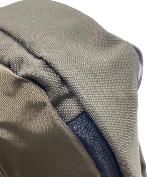 THE NORTH FACE（ザ ノース フェイス）THE NORTH FACE (ザ ノース フェイス) JOURNAL STANDARD (ジャーナルスタンダード) 別注Nylon Ripstop Shoulder Pouch カーキ×ブラックの古着・服飾アイテム