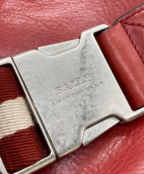 BALLY（バリー）BALLY (バリー) ボディーバッグ レッドの古着・服飾アイテム