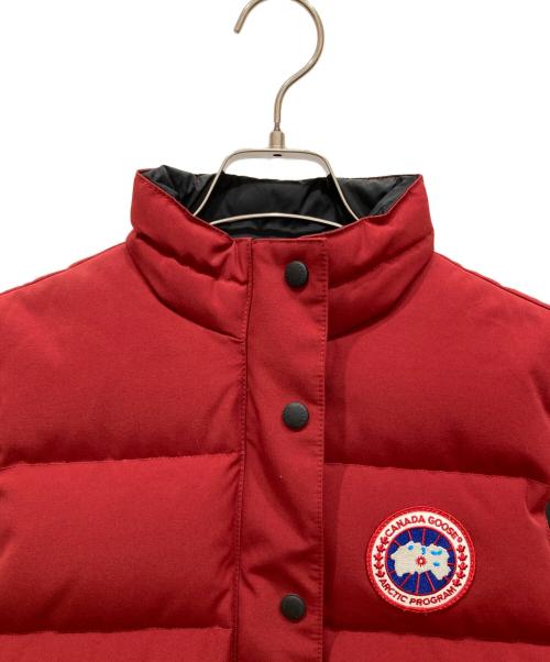 CANADA GOOSE（カナダグース）CANADA GOOSE (カナダグース) ダウンベスト レッド サイズ:Sの古着・服飾アイテム